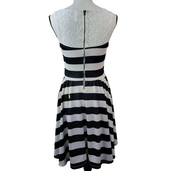 Xhilaration Striped Fit & Flare Dress Juniors Sz S Black Cream Lace Mini Knit - Picture 5 of 8